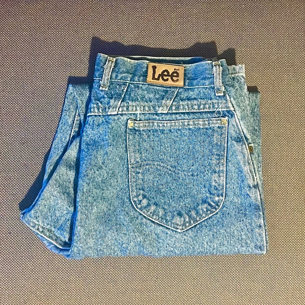 🌟HOST PICK!🌟 80s Vintage 💙 Lee High-Waisted Straight Leg “Mom Jeans”